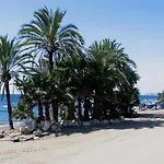 Apartamento Renovado En El Centro De Marbella
